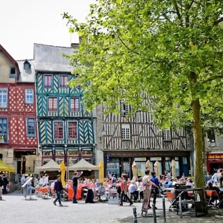 Apartmán L'artisane, Duplex Lumineux En Bord De Vilaine *